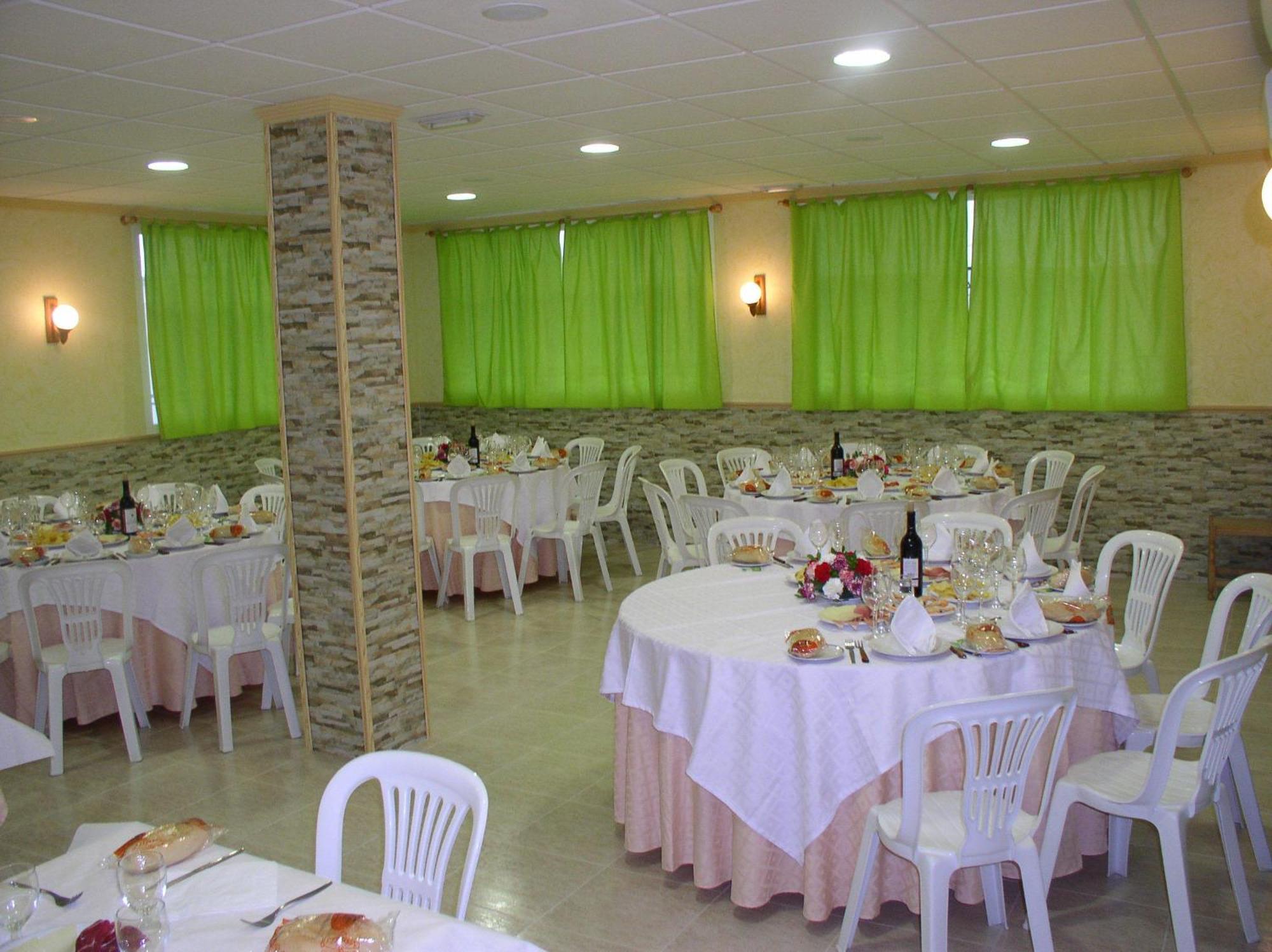 Hostal Mary Tere Salobrena Ngoại thất bức ảnh