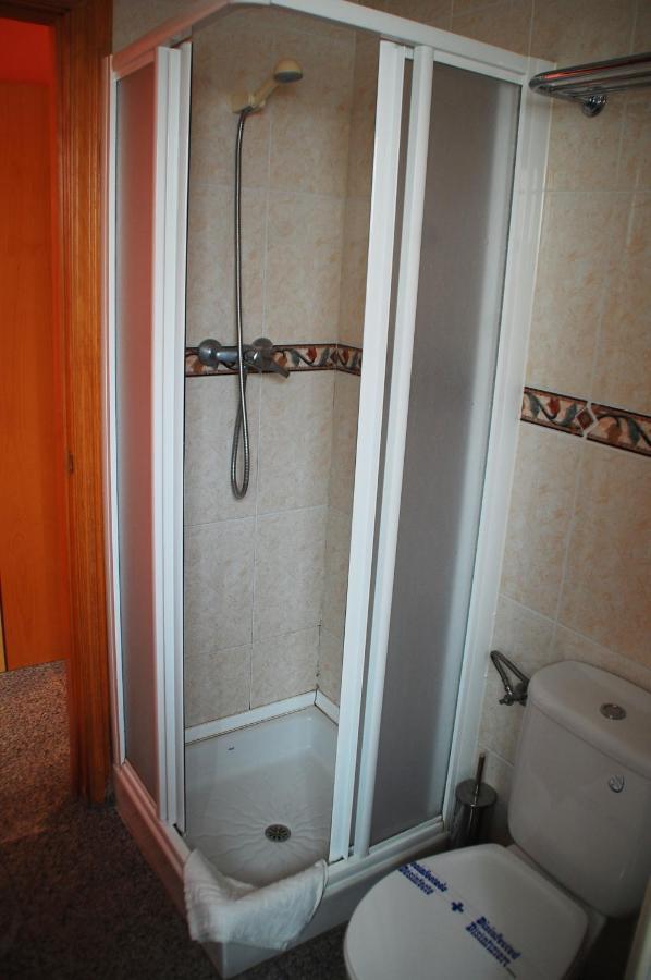 Hostal Mary Tere Salobrena Ngoại thất bức ảnh